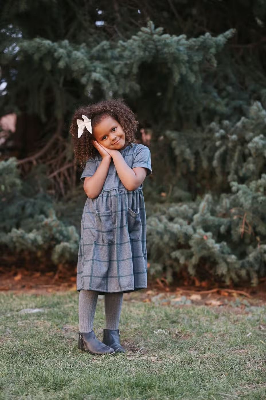 hunter green dress for girl Long Sleeve White Lace Flower Girl Dress, Hunter Green Tulle Wedding Gown for Girls, Floor Length Bohemian Infant Dress